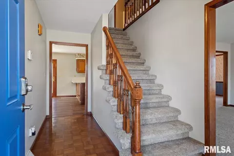 1812 Post Oak Ct, Springfield, IL 62704 photo 5