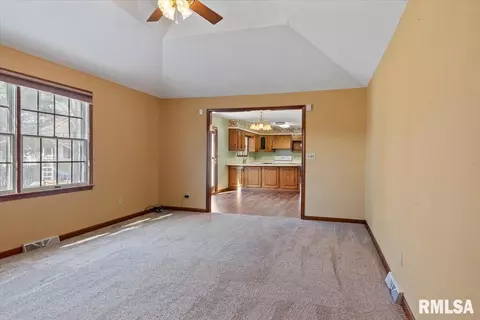 1812 Post Oak Ct, Springfield, IL 62704 photo 14