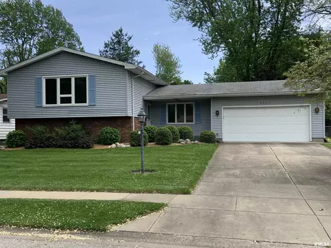 2460 Idlewild Dr, Springfield, IL 62704