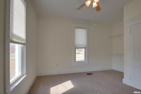 Bedroom - 208 E South St, Mendon, IL 62351 photo 6 of 8