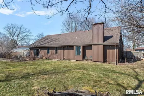 8 Oakwood Dr, Springfield, IL 62711 photo 41