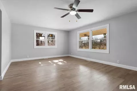 Living - 2606 Fox Bridge Rd, Springfield, IL 62703 photo 3 of 3