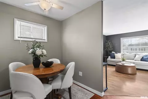 Dining - 1104 Johnson Ln, Springfield, IL 62702 photo 1 of 3