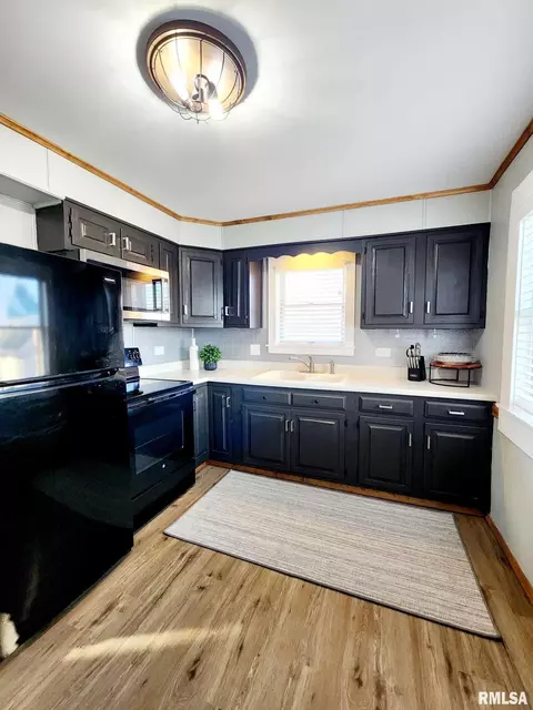 2512 Cedar St, Quincy, IL 62301 photo 5