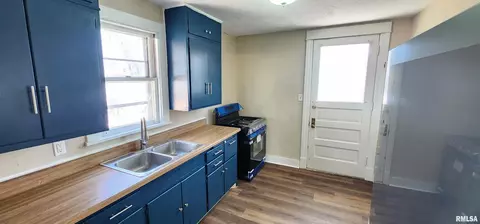 814 W Edwards St, Springfield, IL 62704 photo 20