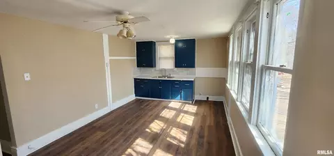 814 W Edwards St, Springfield, IL 62704 photo 31