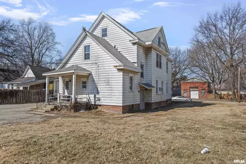 716 E Black Ave, Springfield, IL 62702 photo 4