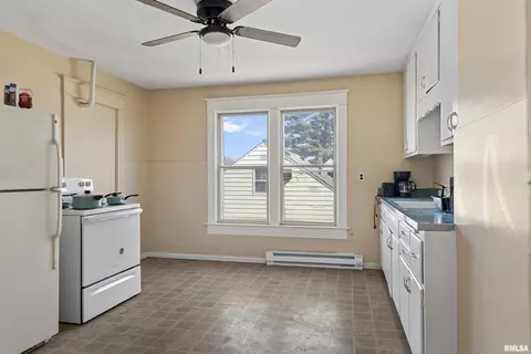 716 E Black Ave, Springfield, IL 62702 photo 20