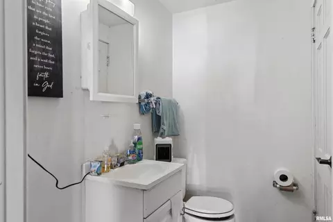 716 E Black Ave, Springfield, IL 62702 photo 7