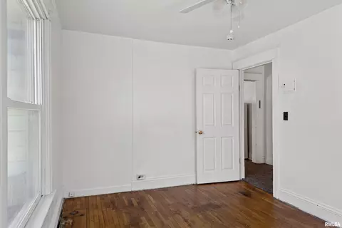716 E Black Ave, Springfield, IL 62702 photo 15