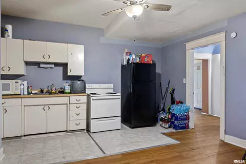716 E Black Ave, Springfield, IL 62702 photo 11