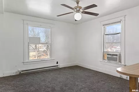 716 E Black Ave, Springfield, IL 62702 photo 16