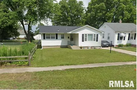 3224 S 5th St, Springfield, IL 62703