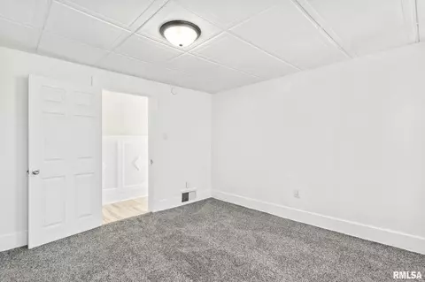 Bedroom - 1144 N 3rd St, Springfield, IL 62702 photo 5 of 6
