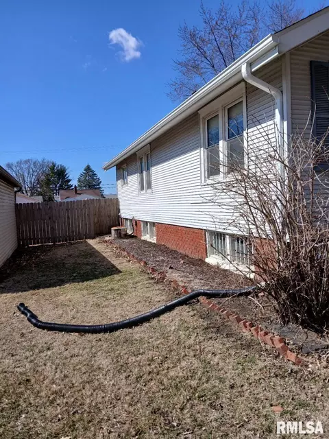 2937 S 4th Street A, Springfield, IL 62703 photo 3
