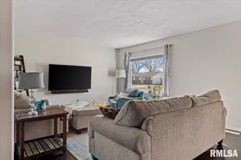 3009 Selkirk Rd, Springfield, IL 62702 photo 5