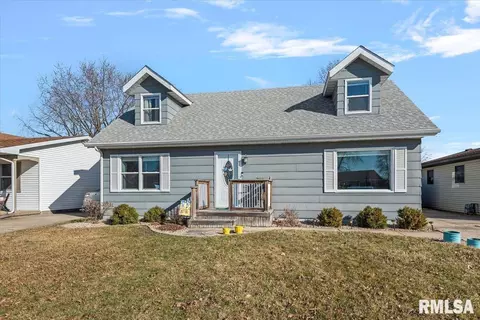 3009 Selkirk Rd, Springfield, IL 62702