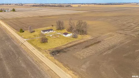 View/Area - 64 1725th Ave, Mount Pulaski, IL 62548 photo 1 of 3