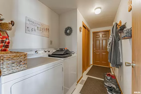Other - 64 1725th Ave, Mount Pulaski, IL 62548 photo 7 of 13