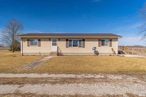 Other - 64 1725th Ave, Mount Pulaski, IL 62548 photo 3 of 13