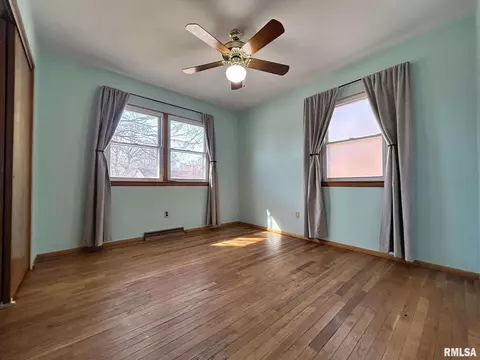 Bedroom - 68 Locksley Ln, Springfield, IL 62704 photo 4 of 6