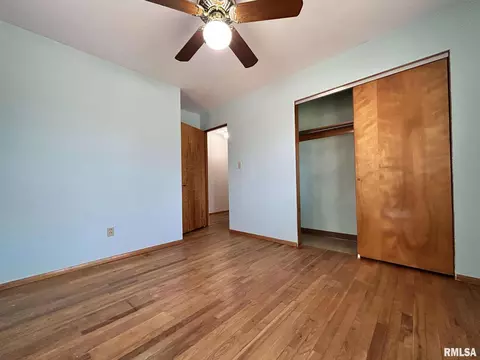 Bedroom - 68 Locksley Ln, Springfield, IL 62704 photo 3 of 6