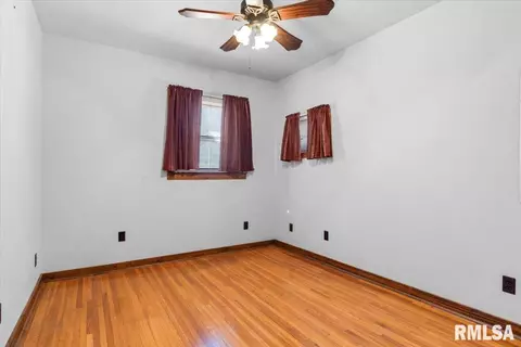 Other - 2108 S Pasfield St, Springfield, IL 62704 photo 6 of 11