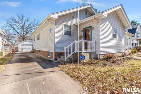 Other - 2108 S Pasfield St, Springfield, IL 62704 photo 2 of 11