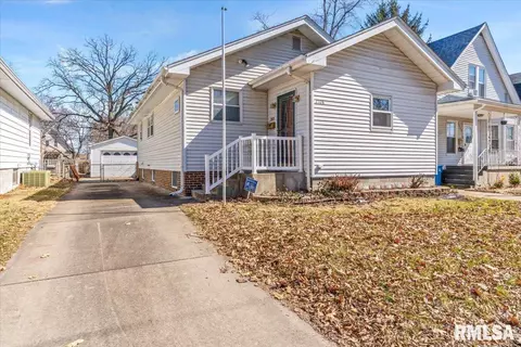 2108 S Pasfield St, Springfield, IL 62704