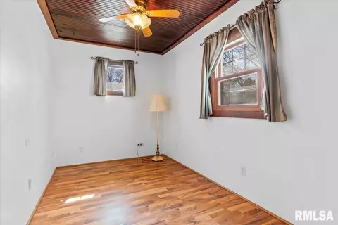 Bedroom - 2108 S Pasfield St, Springfield, IL 62704 photo 1 of 6