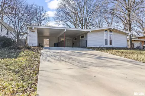 2337 Chatham Rd, Springfield, IL 62704 photo 3