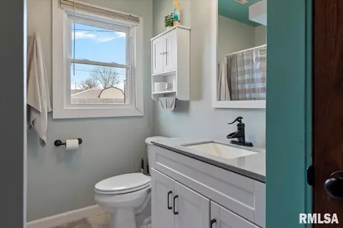 1718 N Wolfe St, Springfield, IL 62702 photo 10
