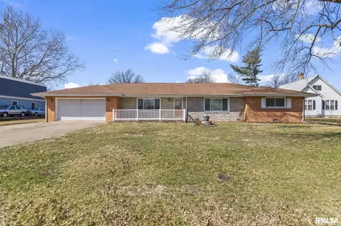 2537 Plateau Dr, Springfield, IL 62707