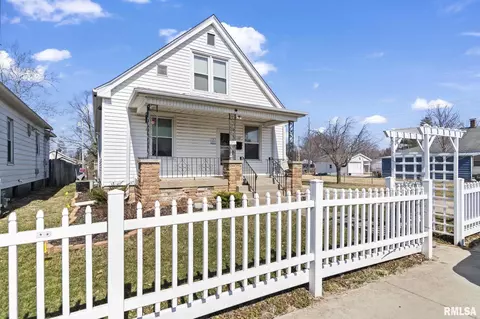 1707 E Keys Ave, Springfield, IL 62702 photo 4