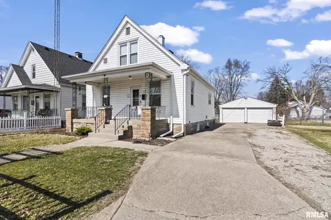 1707 E Keys Ave, Springfield, IL 62702 photo 2