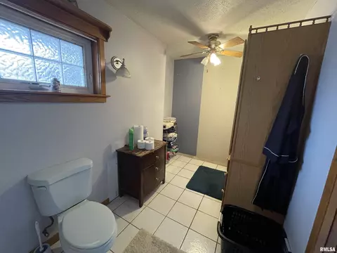 921 Westview Dr, Springfield, IL 62704 photo 6