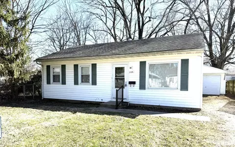 1106 Centre St, Springfield, IL 62704