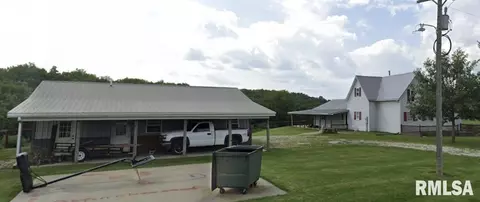 1111 1400 E St, Mount Sterling, IL 62353