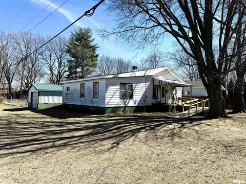 869 N Pearl St, Havana, IL 62644