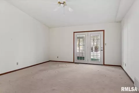 1425 Guemes Ct, Springfield, IL 62702 photo 13