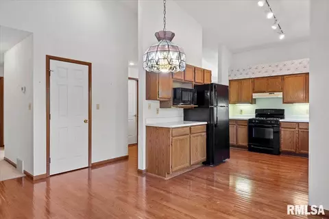 1425 Guemes Ct, Springfield, IL 62702 photo 12