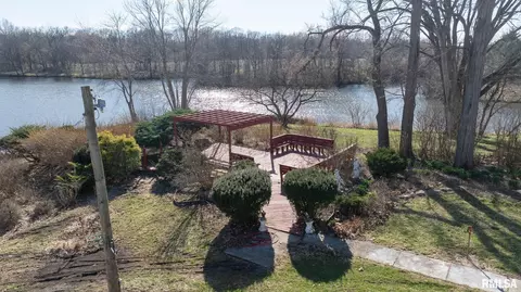 View/Area - 570 W Andrew Rd, Springfield, IL 62707 photo 3 of 3