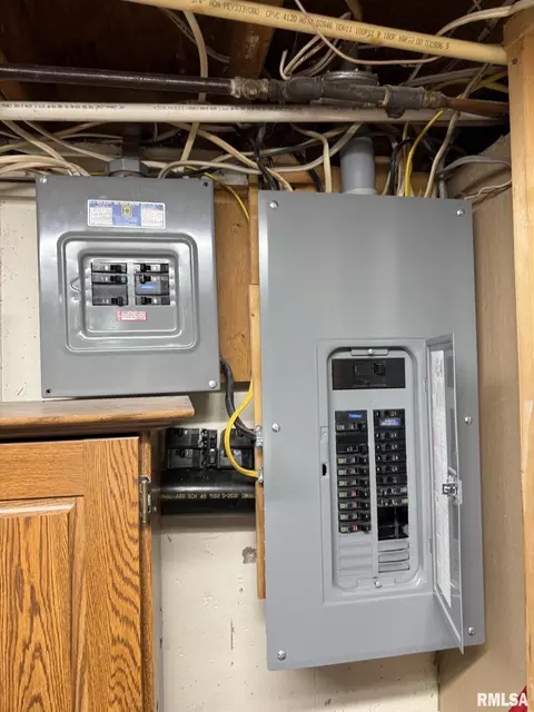 Other - 1068 1st St, Gladstone, IL 61437 photo 8 of 16