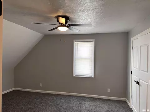 Bedroom - 1612 Cummins Ave, Springfield, IL 62702 photo 2 of 4