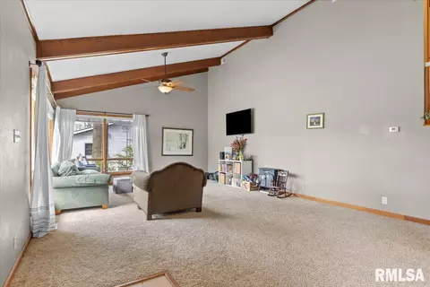 14 Carole Rd, Springfield, IL 62711 photo 4