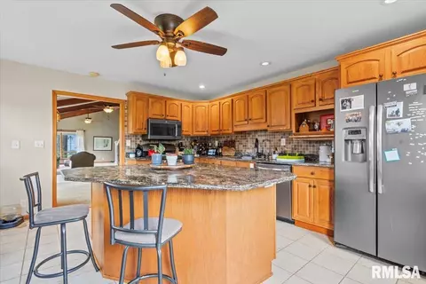 14 Carole Rd, Springfield, IL 62711 photo 8