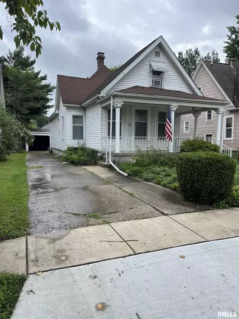 334 S Adelia St, Springfield, IL 62704