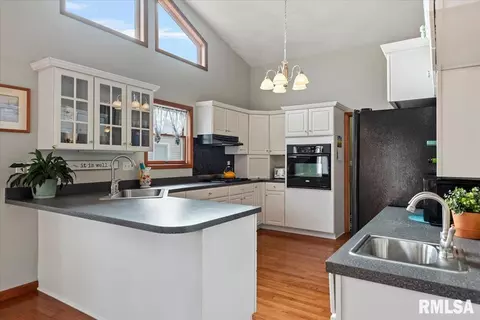 1109 Harmony Ct, Springfield, IL 62703 photo 10