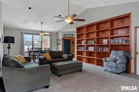 1109 Harmony Ct, Springfield, IL 62703 photo 7