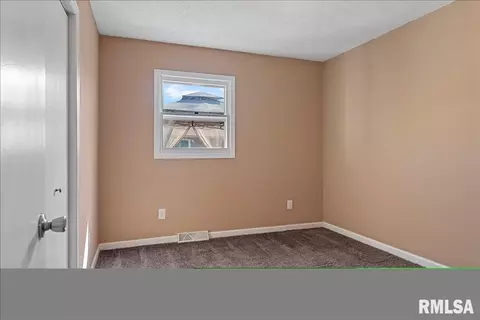 2028 Croydon Dr, Springfield, IL 62703 photo 23